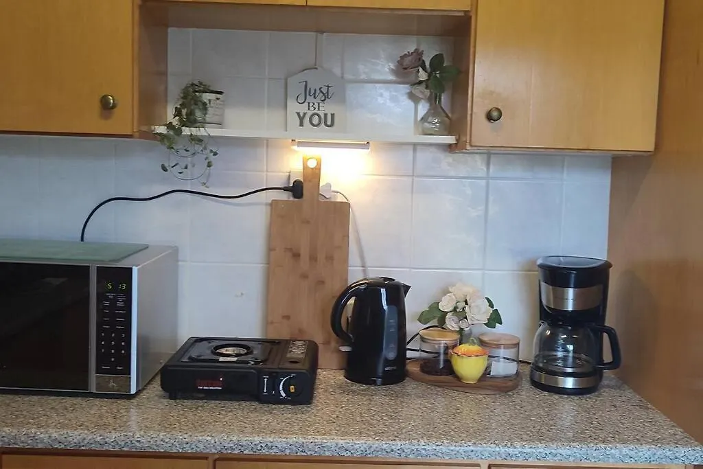 Apartment Flatlet Close To N1&N7 Offstreet Parking Cape Town South Africa